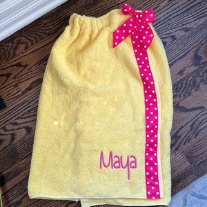 Adjustable personalized Maya robe / towel